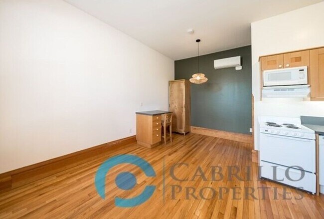 1499 J St San Diego, CA 92101 photo 5