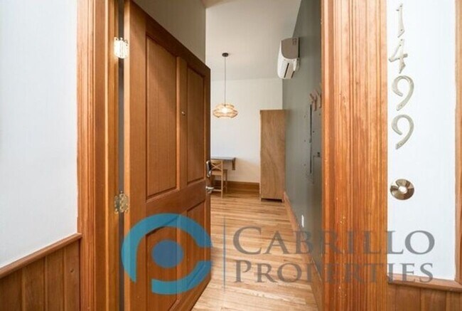1499 J St San Diego, CA 92101 photo 2