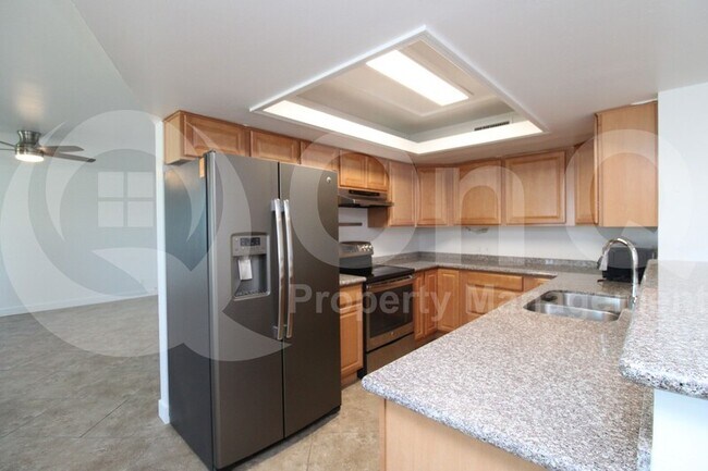 3027 S Clementine Dr Tempe, AZ 85282 photo 3