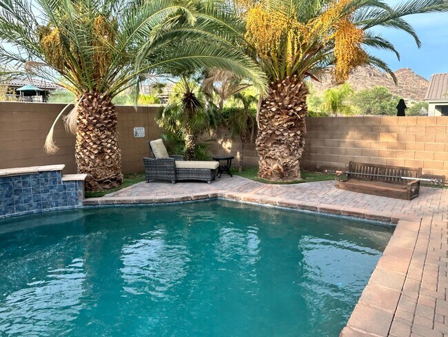 9278 W Black Hill Rd Peoria, AZ 85383 photo 3