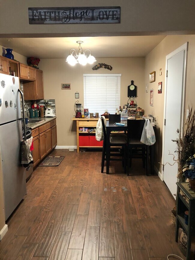 2221 Alton Pl Lemon Grove, CA 91945 photo 5