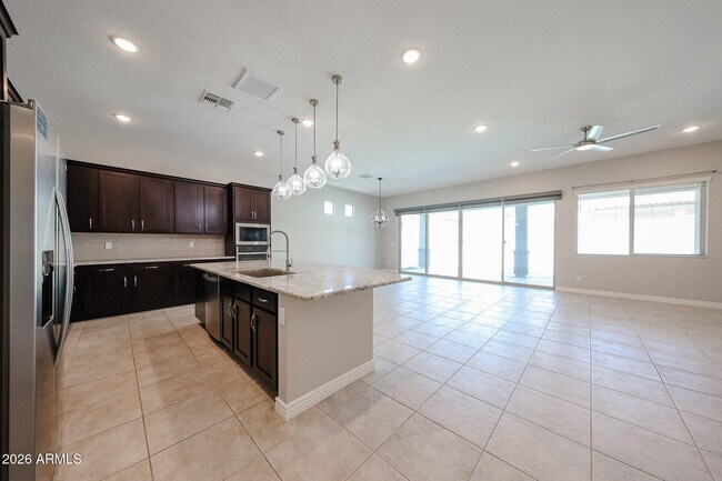 15262 W Garfield St Goodyear, AZ 85338 photo 5