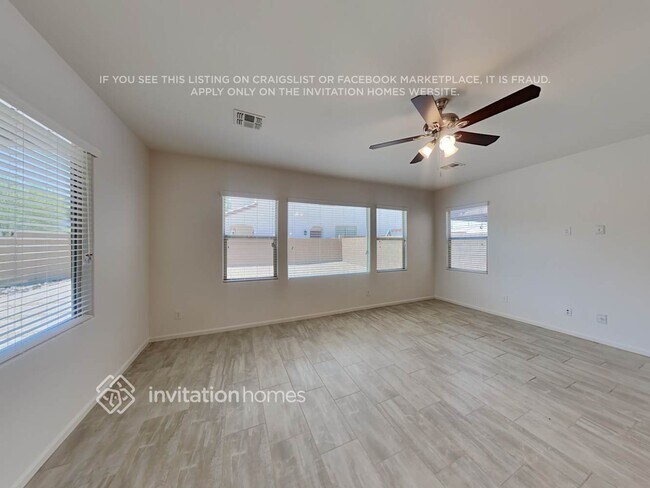 1056 S 200th Ln Buckeye, AZ 85326 photo 3