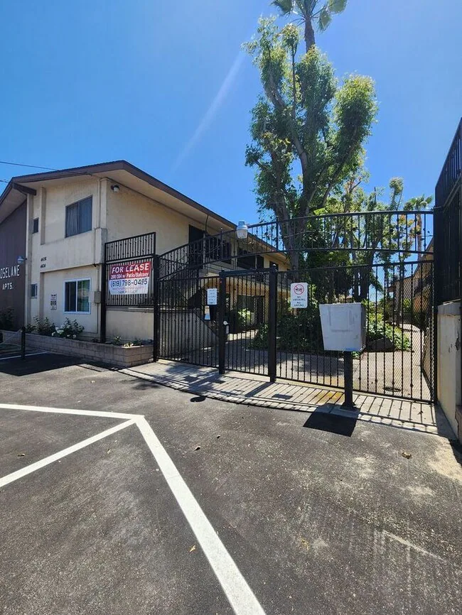 4442 Rosebud Ln La Mesa, CA 91941