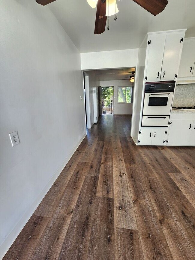 4442 Rosebud Ln La Mesa, CA 91941 photo 5