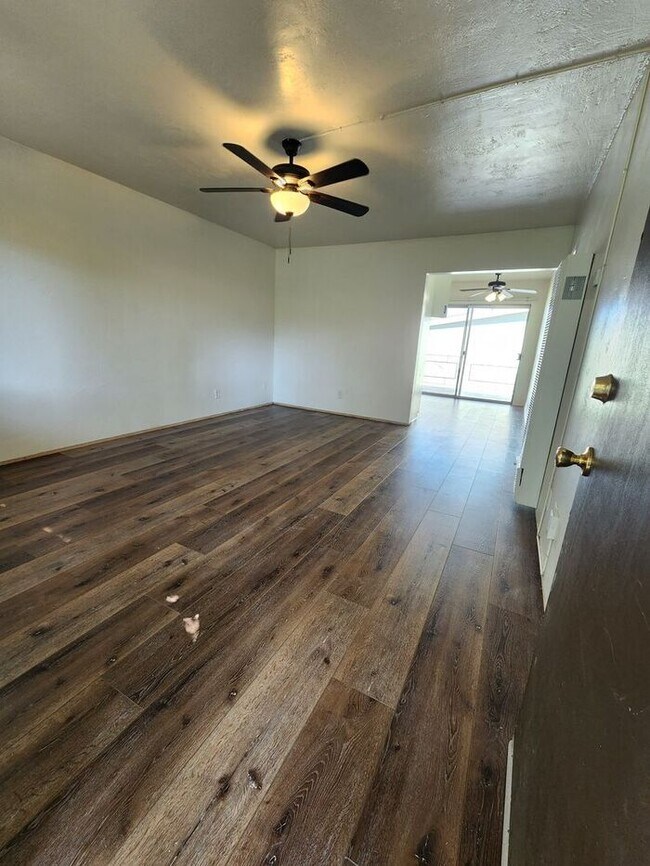 4442 Rosebud Ln La Mesa, CA 91941 photo 2