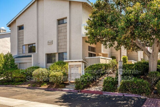 4052-A Mahaila Ave San Diego, CA 92122