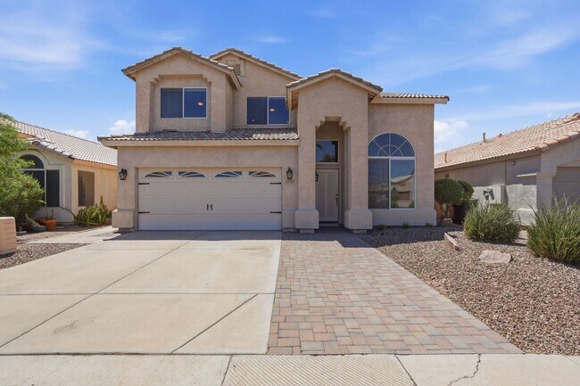 2 Story Home With Private Pool In Scottsdale