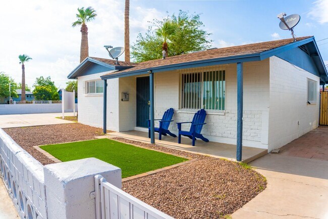 2323 N 39th Ave Phoenix, AZ 85009 photo 2