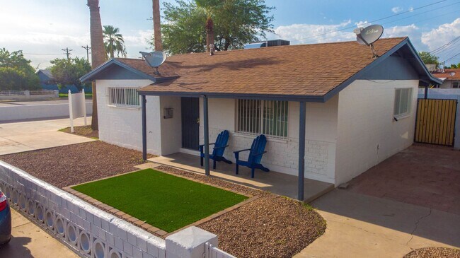 2323 N 39th Ave Phoenix, AZ 85009 photo 4