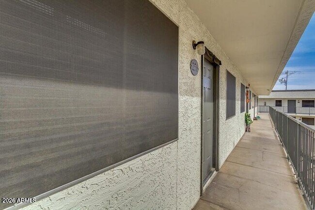 18202 N Cave Creek Rd Phoenix, AZ 85032 photo 3