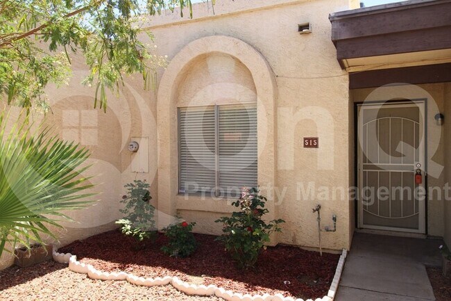 515 W Harvard Dr Tempe, AZ 85283 photo 2