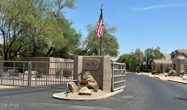 22038 N 51st St Phoenix, AZ 85054 photo 3