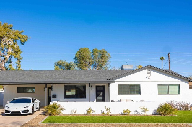6914 E Diamond St Scottsdale, AZ 85257 photo 2