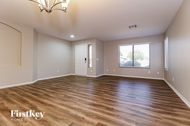 16032 N 159th Ln Surprise, AZ 85374 photo 3