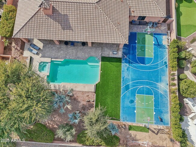 351 N Cloverfield Cir Litchfield Park, AZ 85340 photo 5