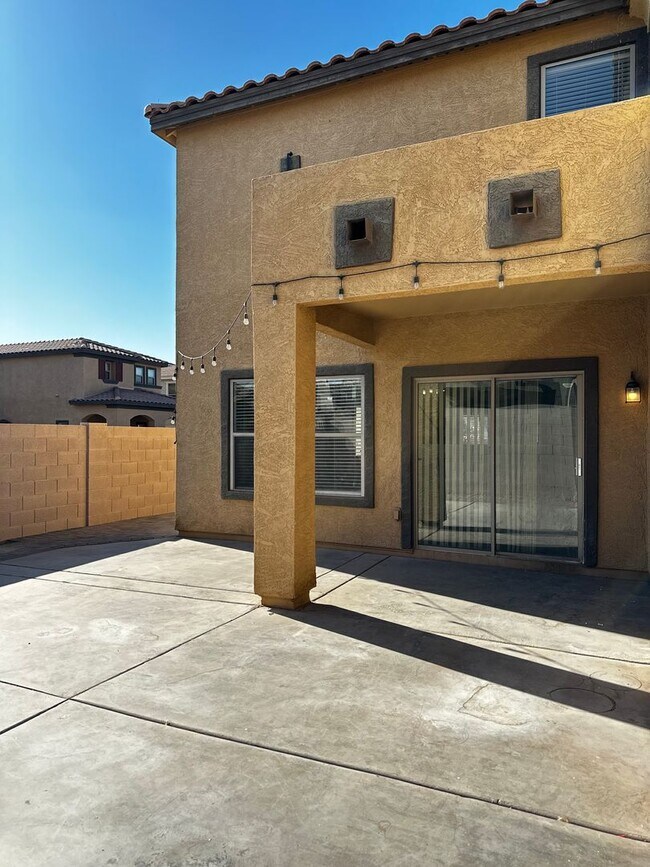 805 N 111th Ln Avondale, AZ 85323 photo 3