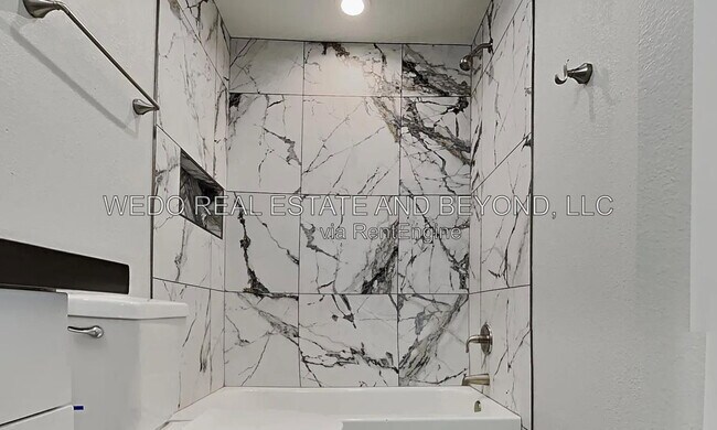 1302 E Vista Ave Phoenix, AZ 85020 photo 3