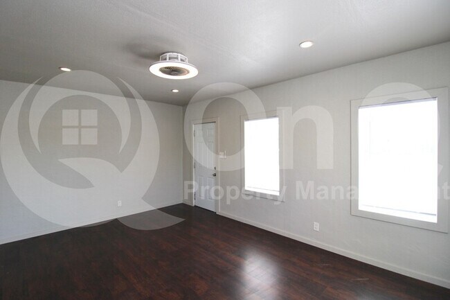 1022 S Montezuma Ave Phoenix, AZ 85003 photo 5
