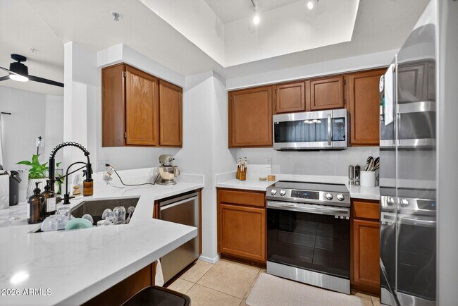 9451 E Becker Ln Scottsdale, AZ 85260 photo 5