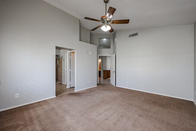 1790 W Hawk Way Chandler, AZ 85286 photo 4