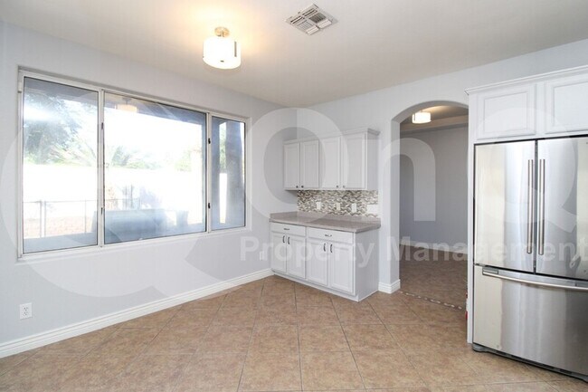 20690 N 70th Dr Glendale, AZ 85308 photo 5