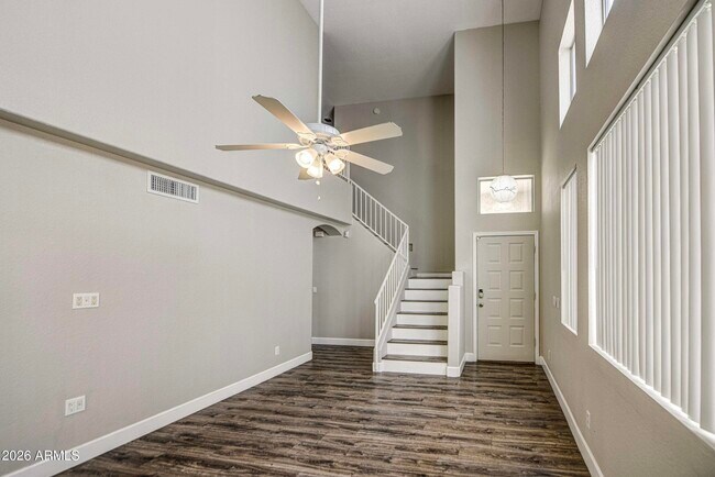 18613 N 35th St Phoenix, AZ 85050 photo 4
