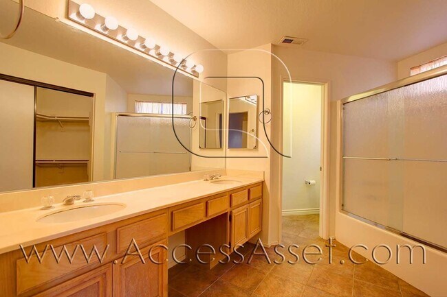 39642 June Ct Temecula, CA 92591 photo 4