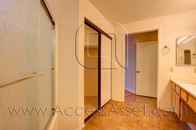 39642 June Ct Temecula, CA 92591 photo 5
