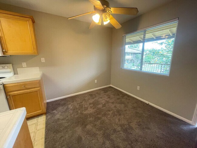 2094 E Grand Ave Escondido, CA 92027 photo 5