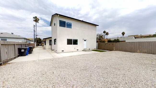 4862 Art St San Diego, CA 92115 photo 2