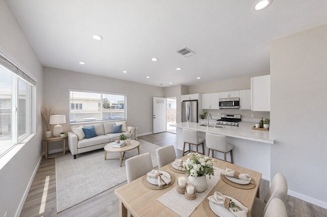 4862 Art St San Diego, CA 92115 photo 3