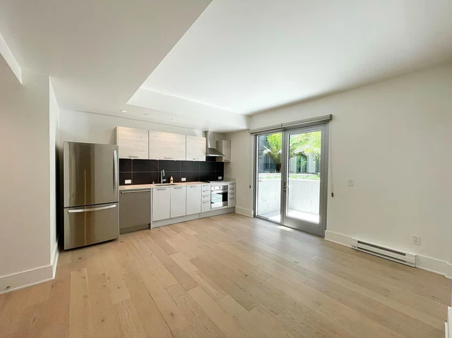 1075 Market St San Francisco, CA 94103 photo 2