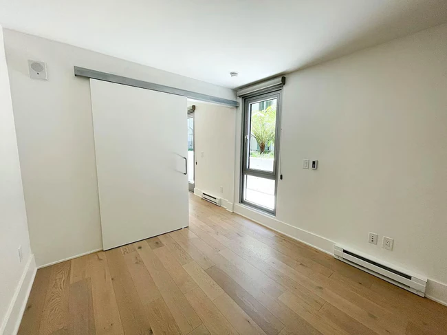 1075 Market St San Francisco, CA 94103 photo 4