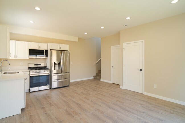 5651 Baja Dr San Diego, CA 92115 photo 3