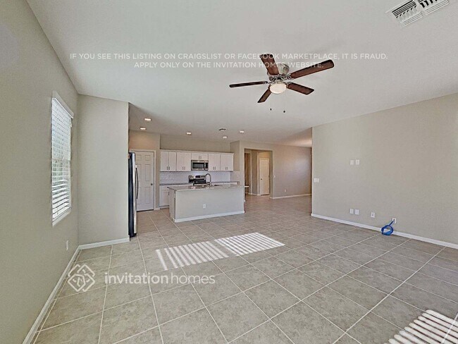993 S 200th Ln Buckeye, AZ 85326 photo 4