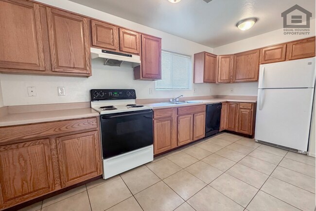18017 N 40th Pl Phoenix, AZ 85032 photo 5