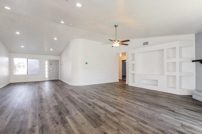 11812 N 43rd Dr Glendale, AZ 85304 photo 4