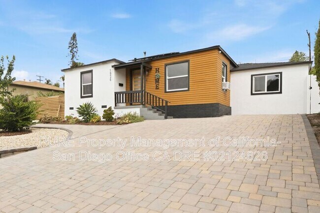 1926 Ensenada St Lemon Grove, CA 91945