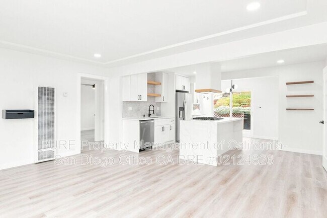 1926 Ensenada St Lemon Grove, CA 91945 photo 4