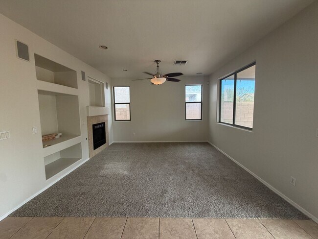 17112 W Young St Surprise, AZ 85388 photo 5