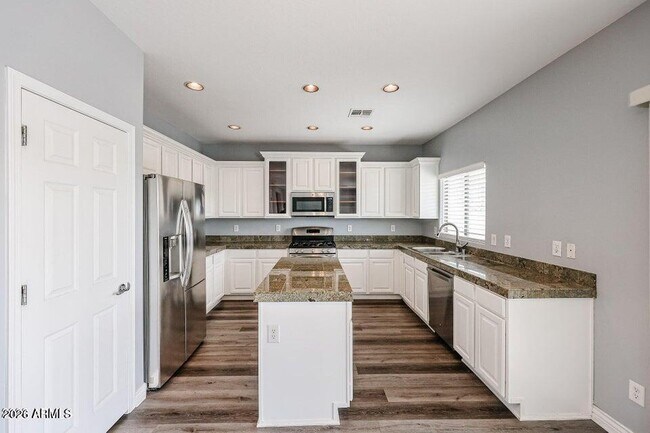 10863 W Washington St Avondale, AZ 85323 photo 5