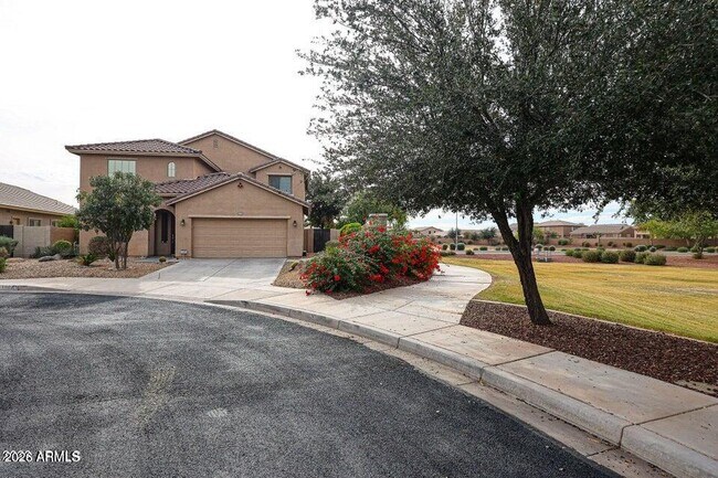 10863 W Washington St Avondale, AZ 85323 photo 2