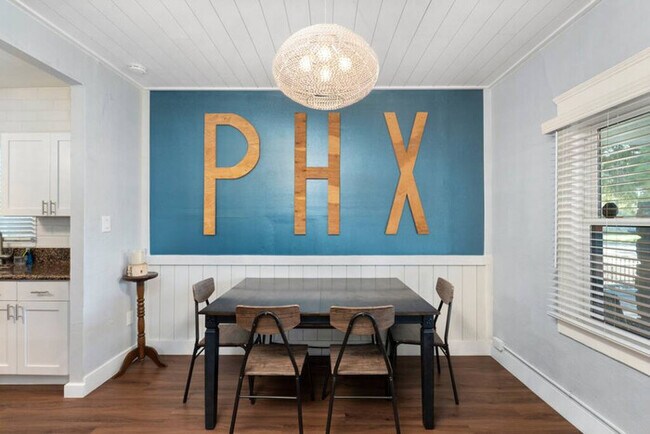 1422 E Brill St Phoenix, AZ 85006 photo 2