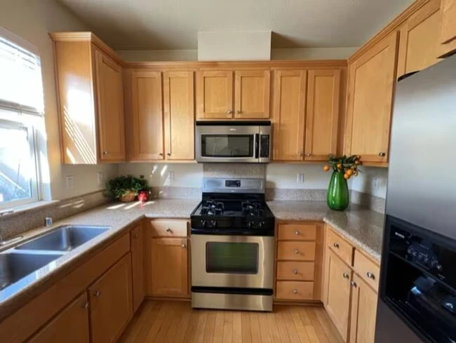 588 Amherst Terrace Sunnyvale, CA 94087 photo 5