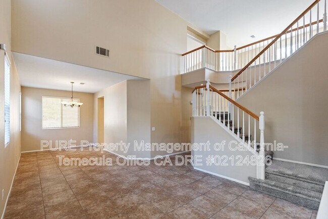 29449 Masters Dr Murrieta, CA 92563 photo 4