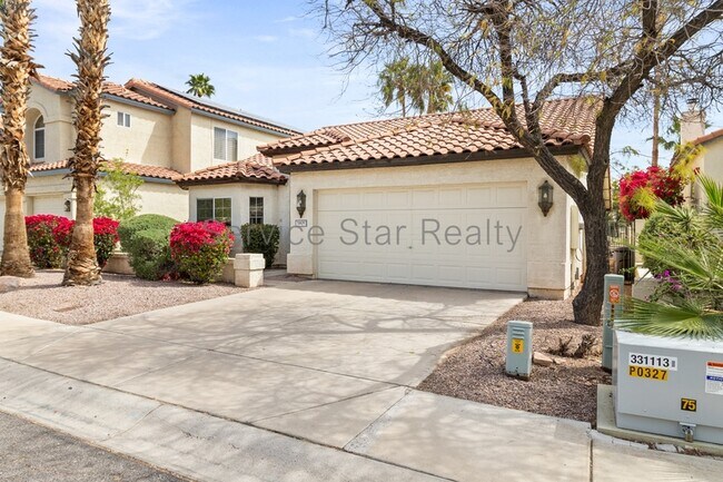 9409 S 51st St Phoenix, AZ 85044 photo 2