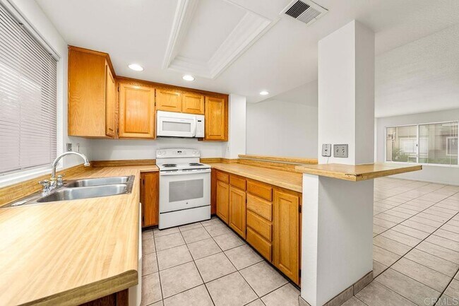 1539 Gustavo St El Cajon, CA 92019 photo 5