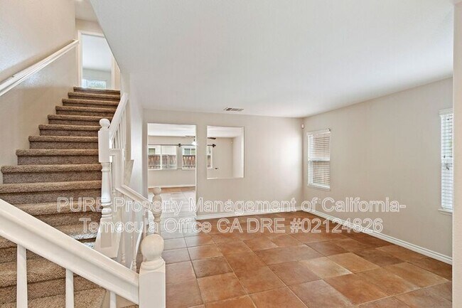 38149 Talavera Ct Murrieta, CA 92563 photo 4