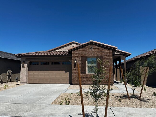 2060 W Sierra Sunset Trail Phoenix, AZ 85085 photo 2